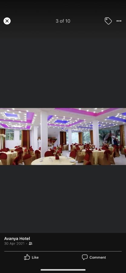 Avanya Hotel And Reception Hall Angunakolapelessa Zewnętrze zdjęcie