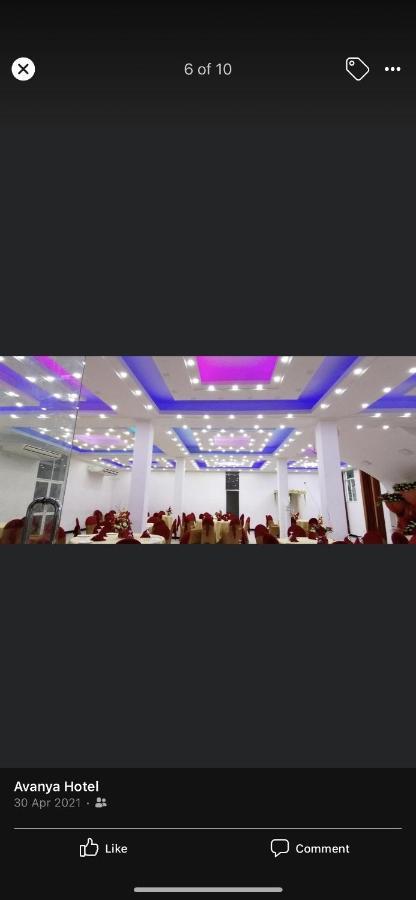 Avanya Hotel And Reception Hall Angunakolapelessa Zewnętrze zdjęcie